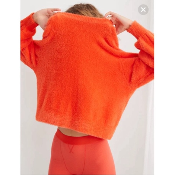 Aerie Flurry Orange Crew Sweater in Starburst Small NWT - Picture 2 of 5